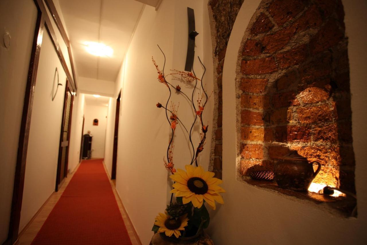 Hostel Scandic Сараєво Екстер'єр фото