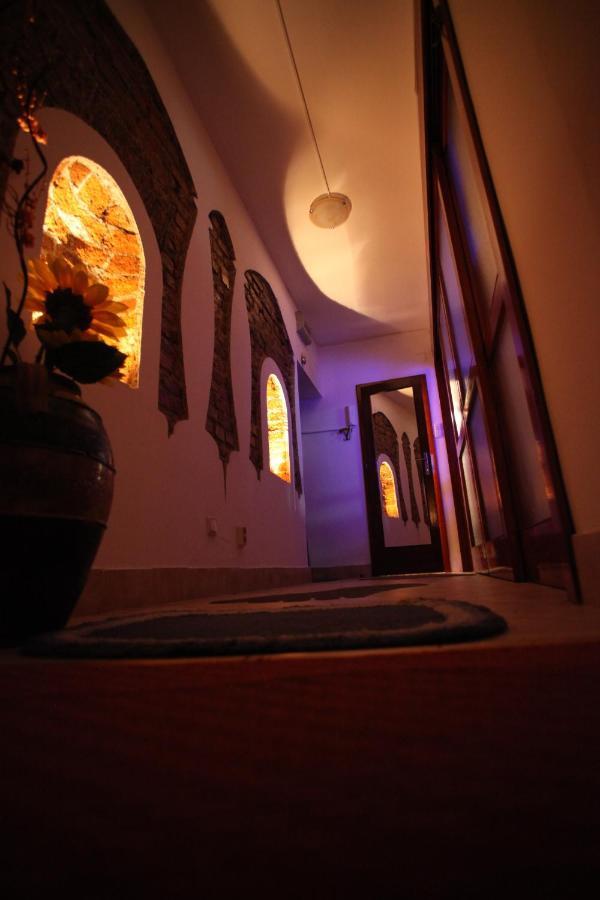 Hostel Scandic Сараєво Екстер'єр фото